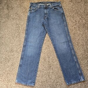 Wrangler Men’s Straight Leg Jeans 34x34 Retro Relaxed Fit Medium Creek Wash